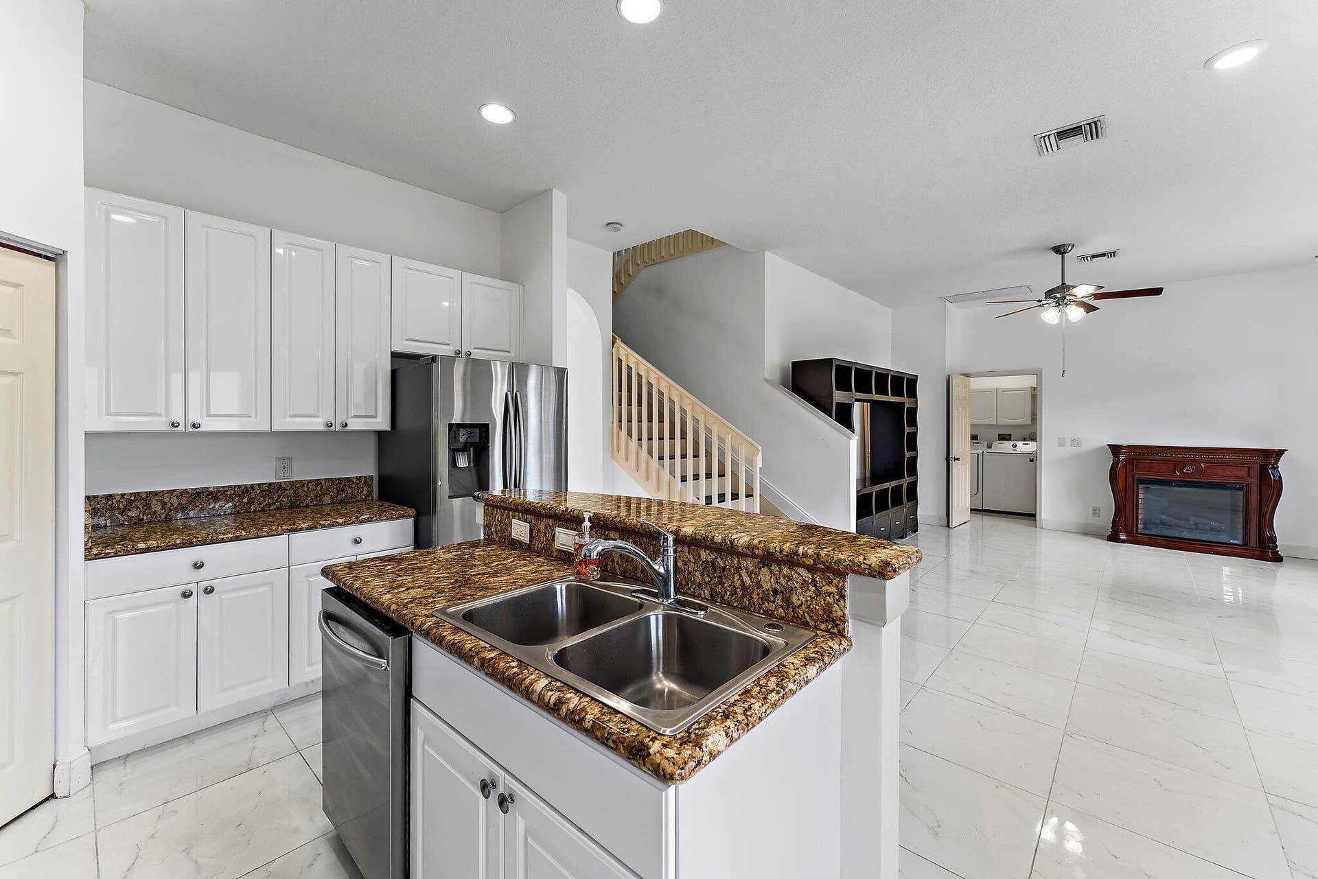 3210 EL CAMINO REAL, West Palm Beach, FL 33409 015-3210ElCaminoReal-WestPalmBeach-SMALL
