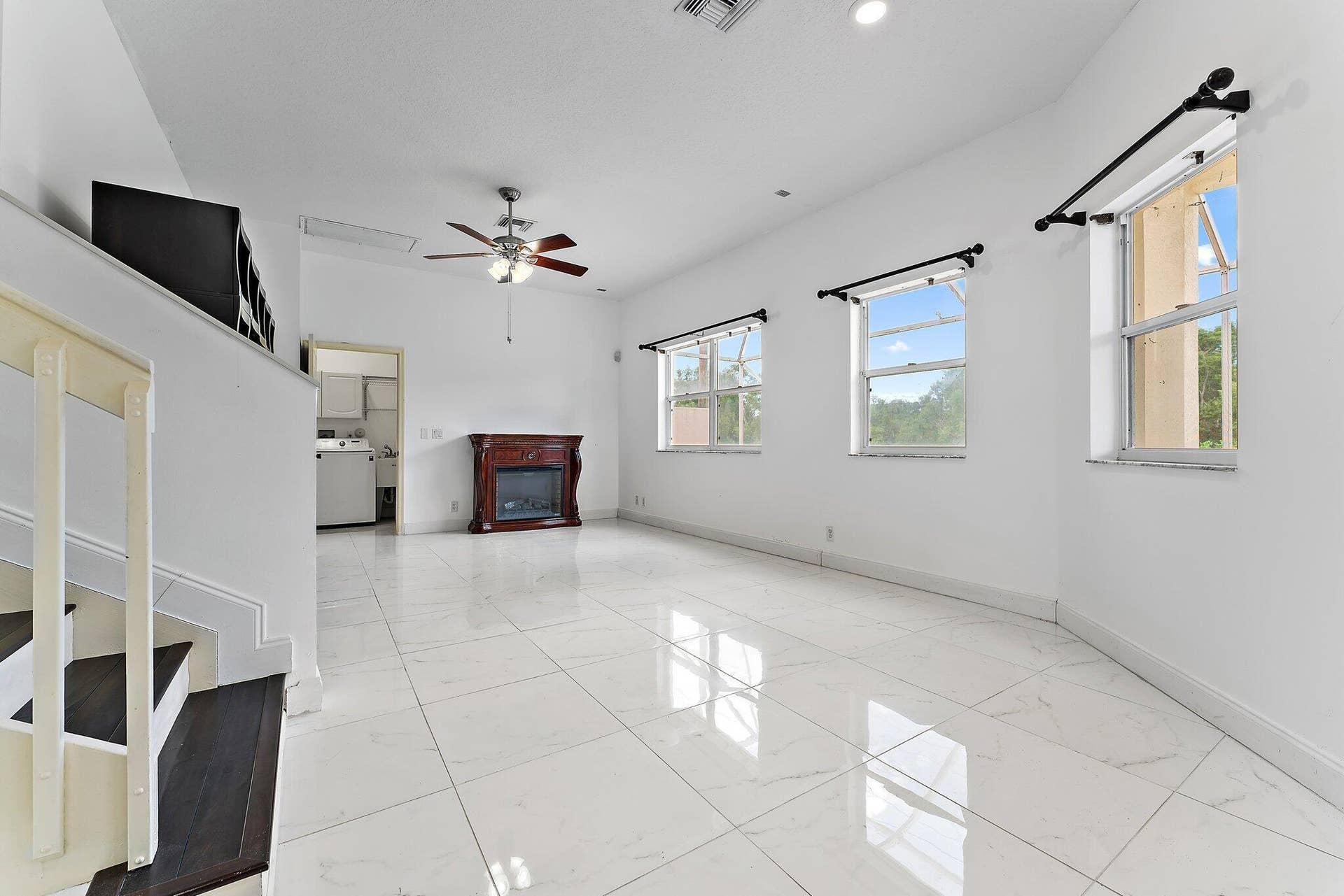 3210 EL CAMINO REAL, West Palm Beach, FL 33409 018-3210ElCaminoReal-WestPalmBeach-SMALL
