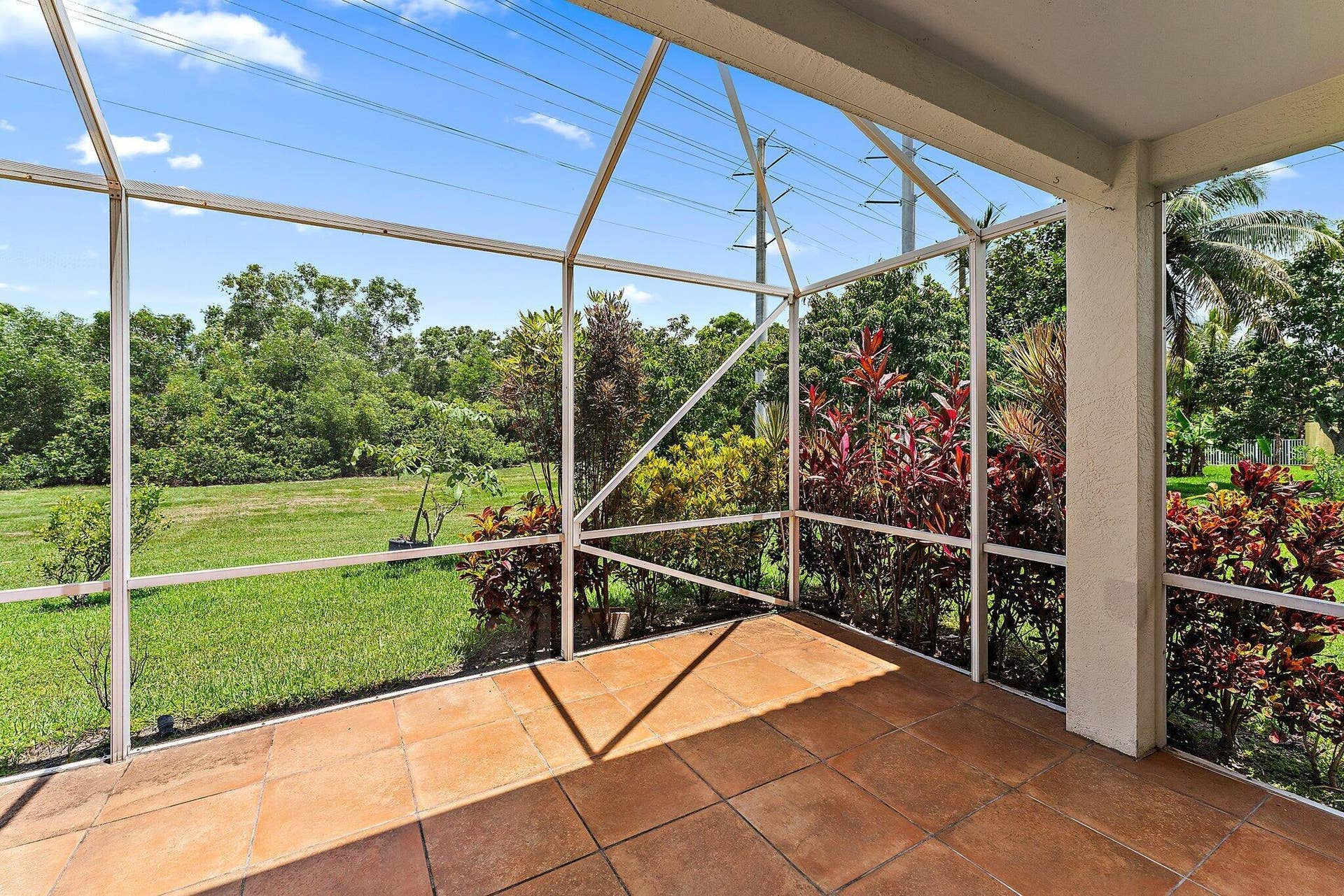 3210 EL CAMINO REAL, West Palm Beach, FL 33409 043-3210ElCaminoReal-WestPalmBeach-SMALL
