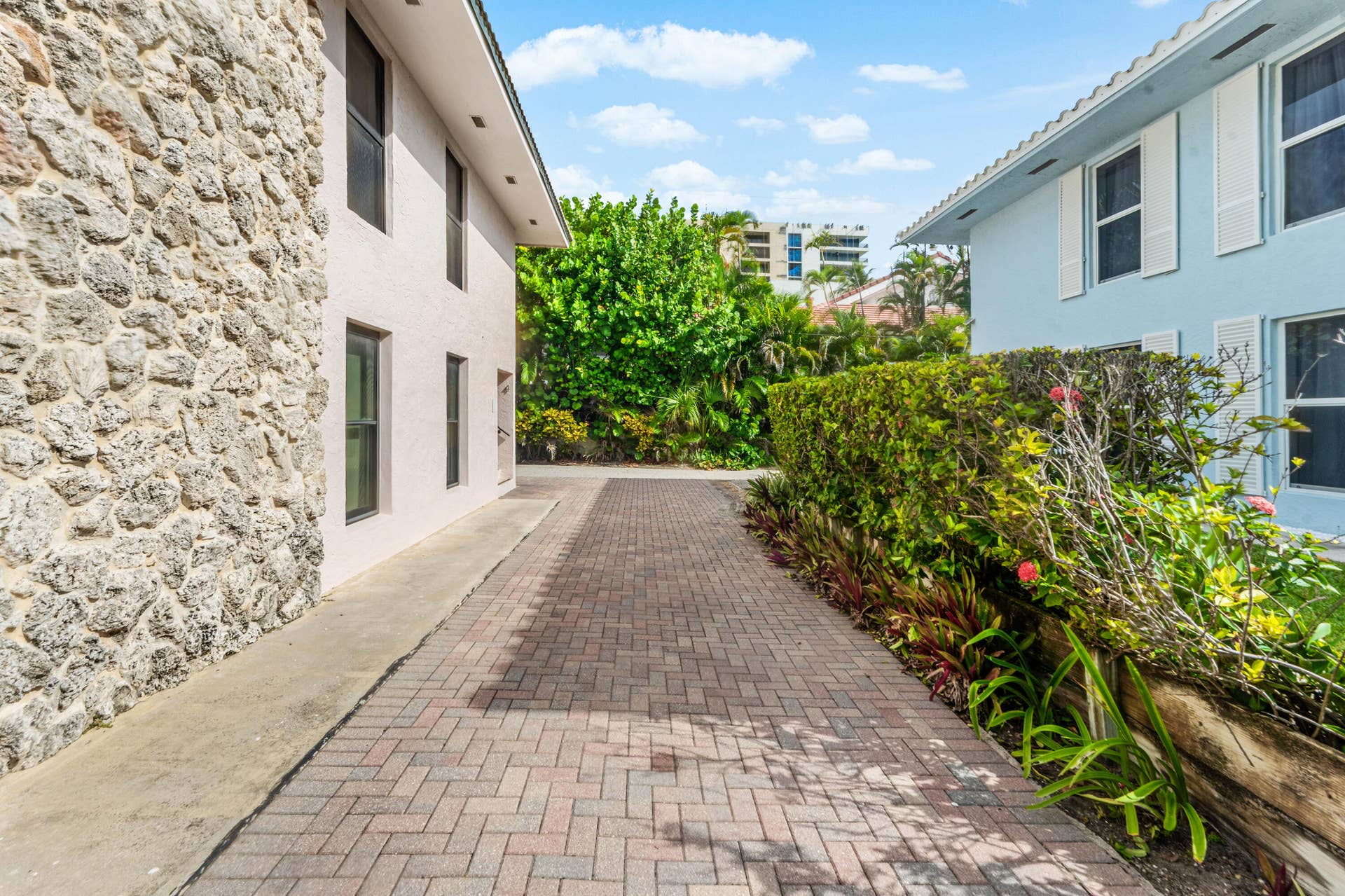 Private Parking for Unit 4