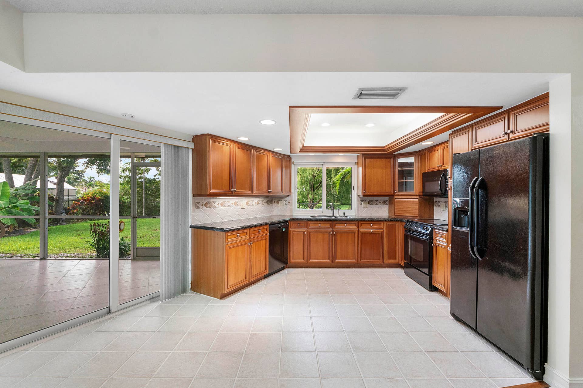 2940 NW 87TH Terrace, Coral Springs, FL 33065 2940 Nw 87th Terr_018