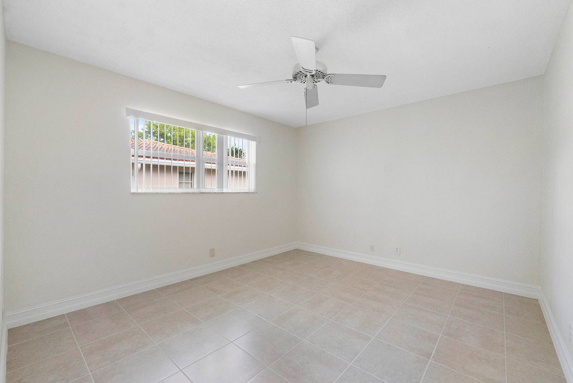 2940 NW 87TH Terrace, Coral Springs, FL 33065 2940 Nw 87th Terr_028