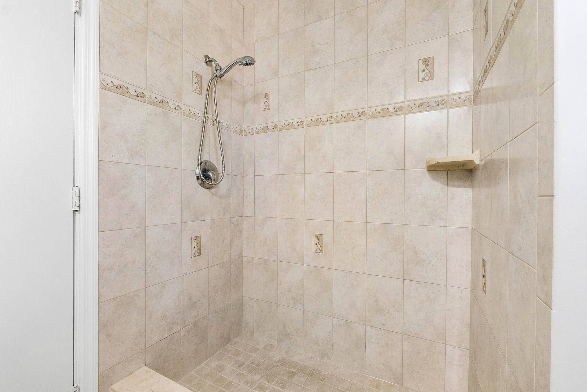 2940 NW 87TH Terrace, Coral Springs, FL 33065 2940 Nw 87th Terr_030