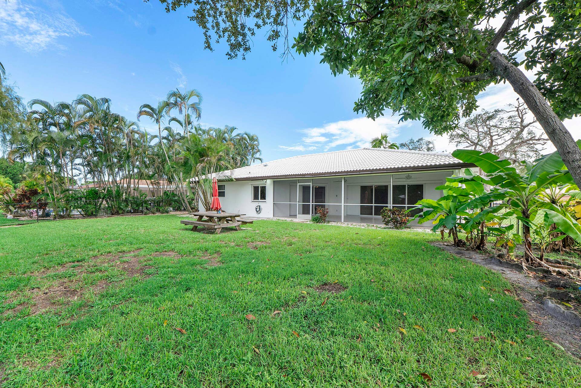 2940 NW 87TH Terrace, Coral Springs, FL 33065 2940 Nw 87th Terr_037