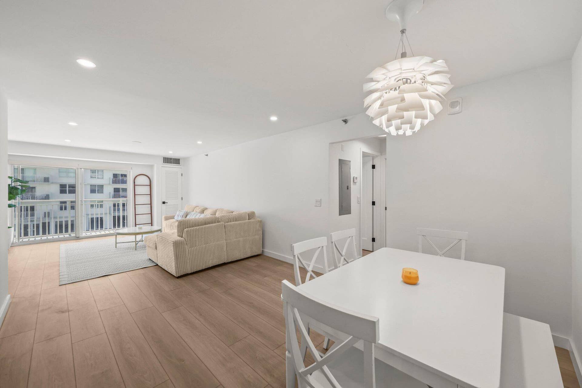 4505 S Ocean Blvd - 1.jpg-SMALL