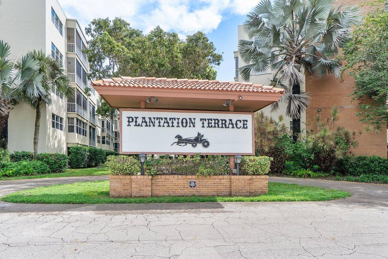 6731 CYPRESS Road, #205, Plantation, FL 33317 6731_Cypress_Rd_u205_048