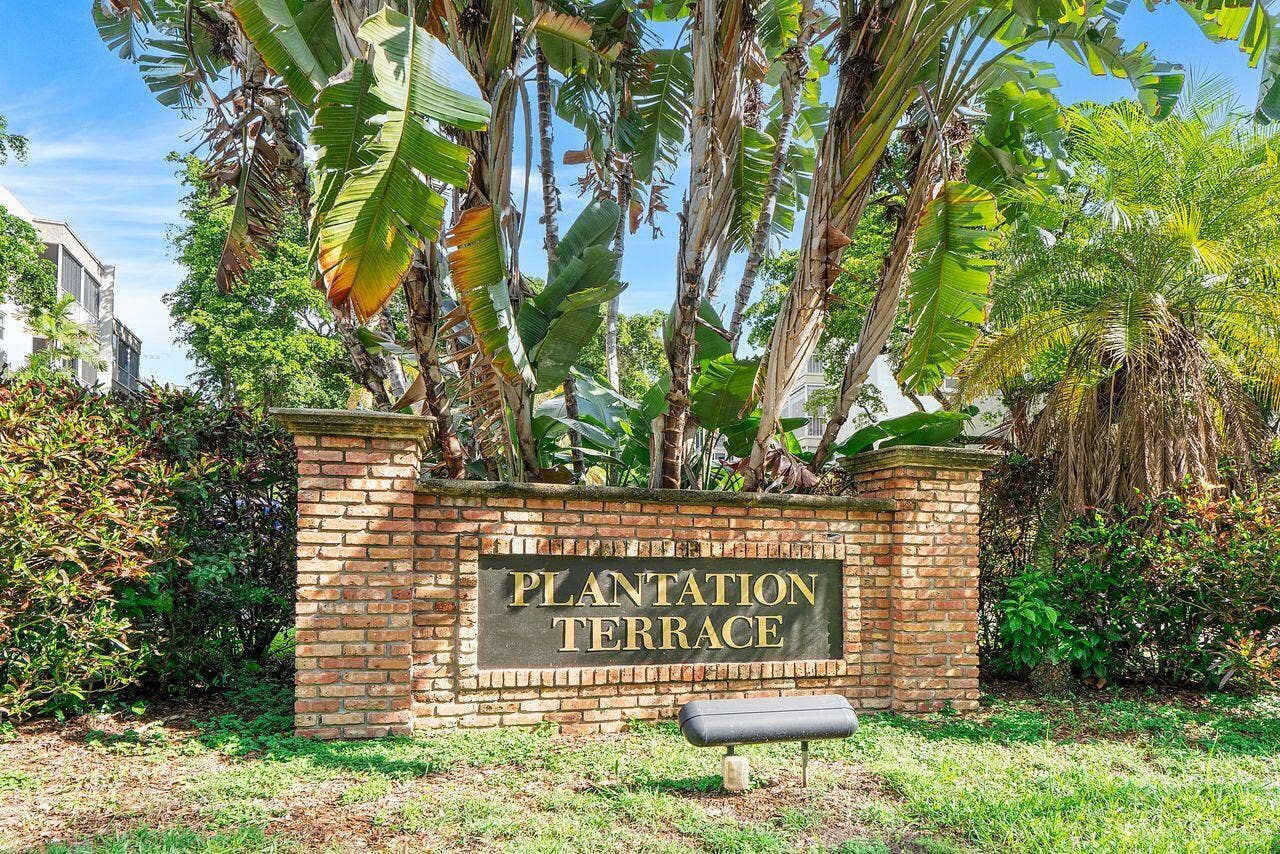 6731 CYPRESS Road, #205, Plantation, FL 33317 6731_Cypress_Rd_u205_003