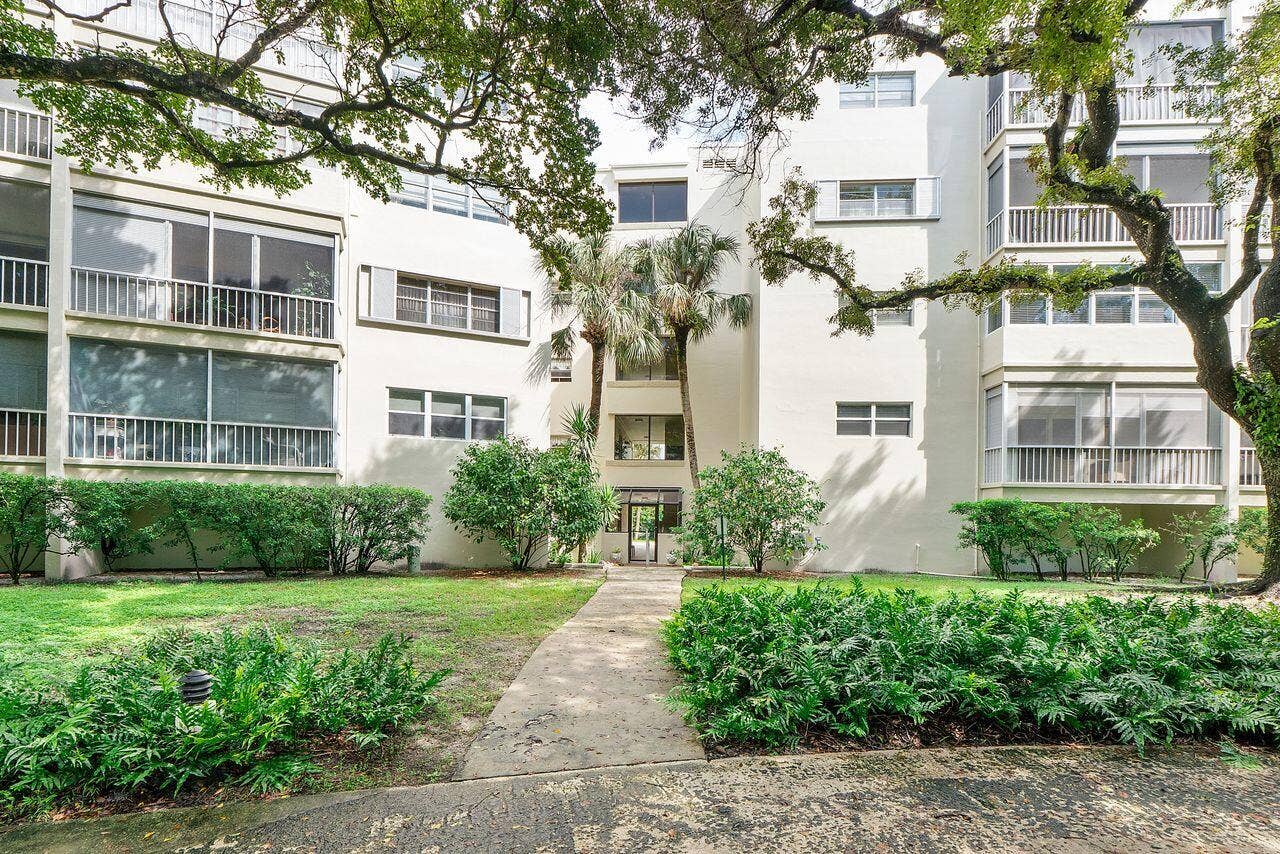 6731 CYPRESS Road, #205, Plantation, FL 33317 6731_Cypress_Rd_u205_039