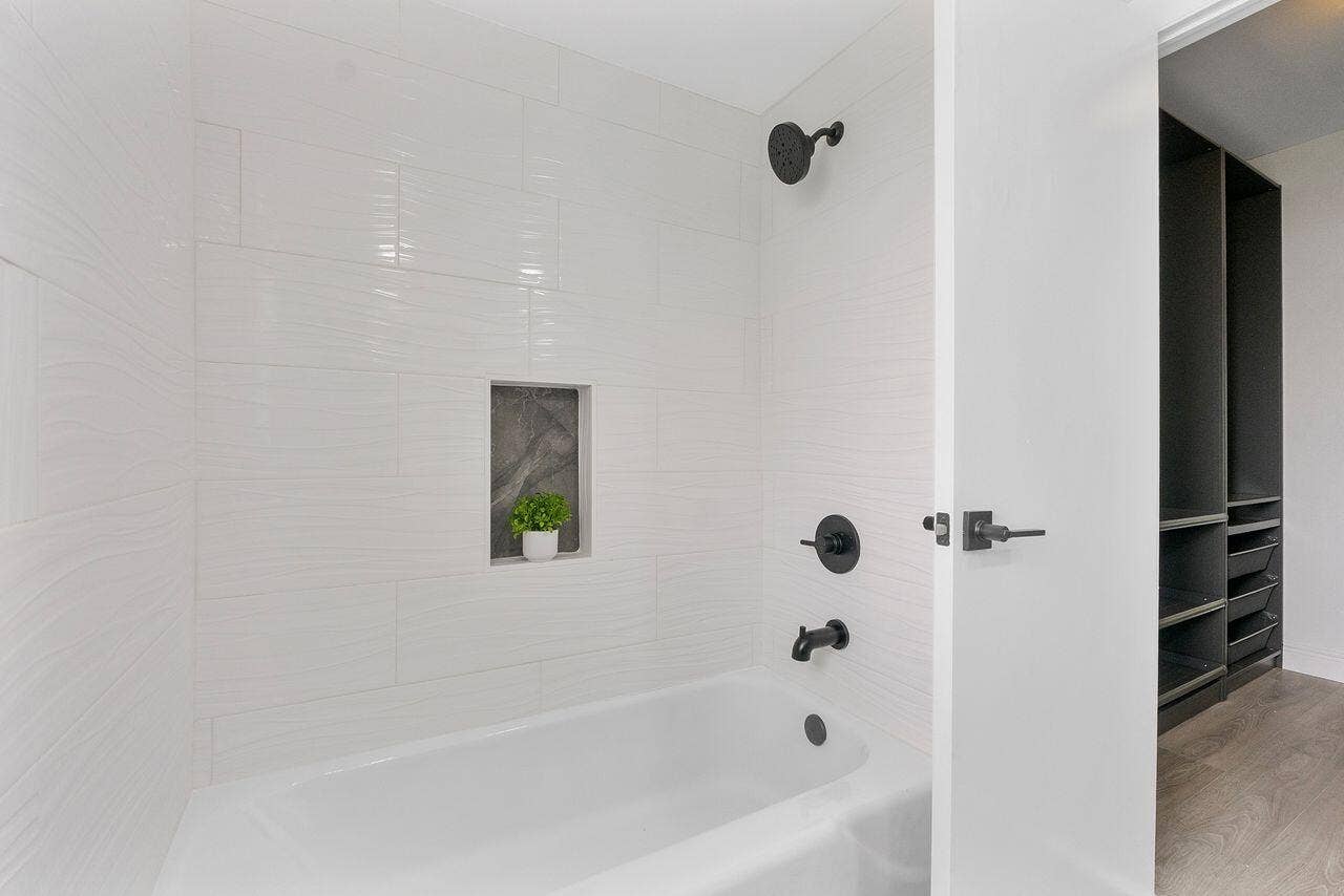 6731 CYPRESS Road, #205, Plantation, FL 33317 6731_Cypress_Rd_u205_033