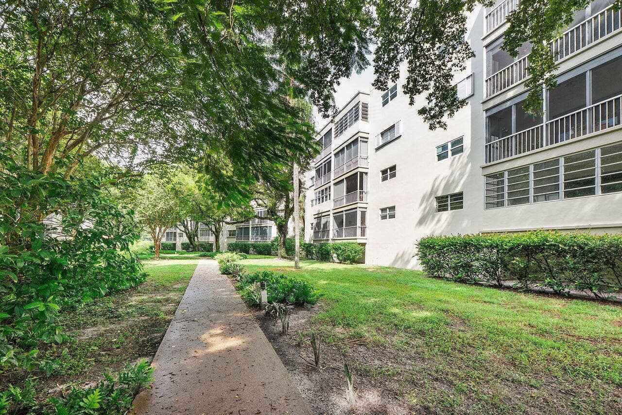 6731 CYPRESS Road, #205, Plantation, FL 33317 6731_Cypress_Rd_u205_044