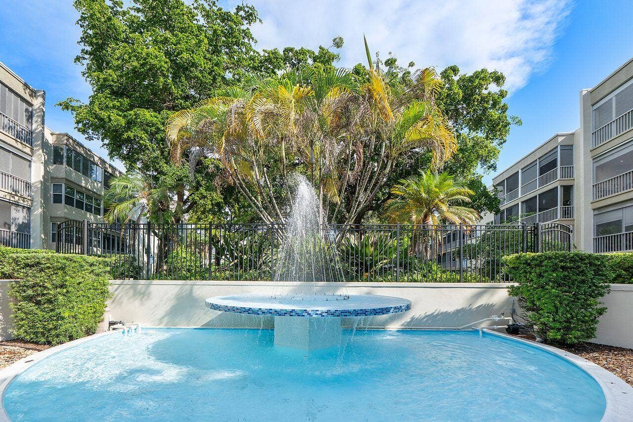 6731 CYPRESS Road, #205, Plantation, FL 33317 6731_Cypress_Rd_u205_002