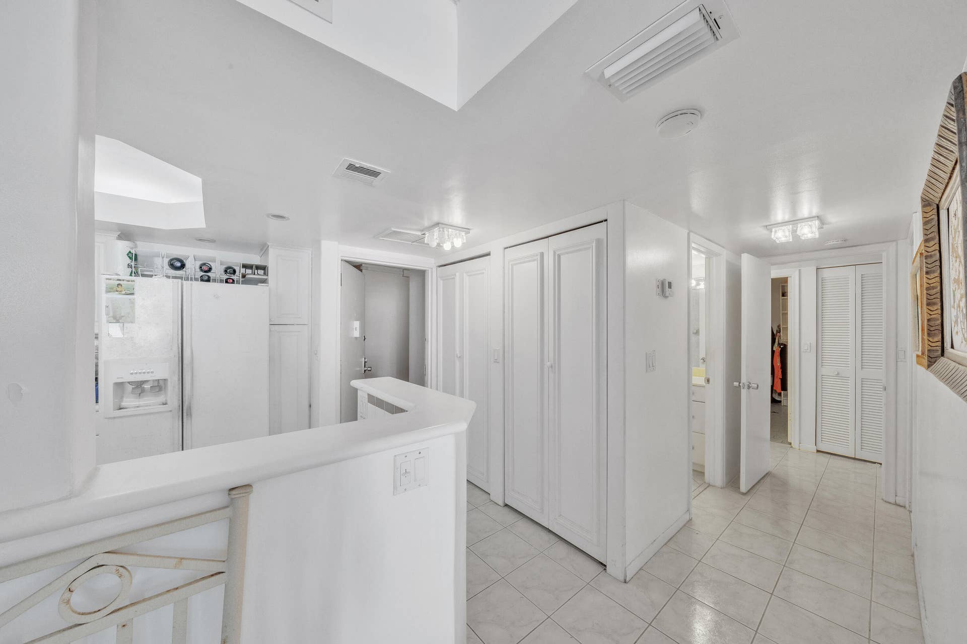 10 Foyer