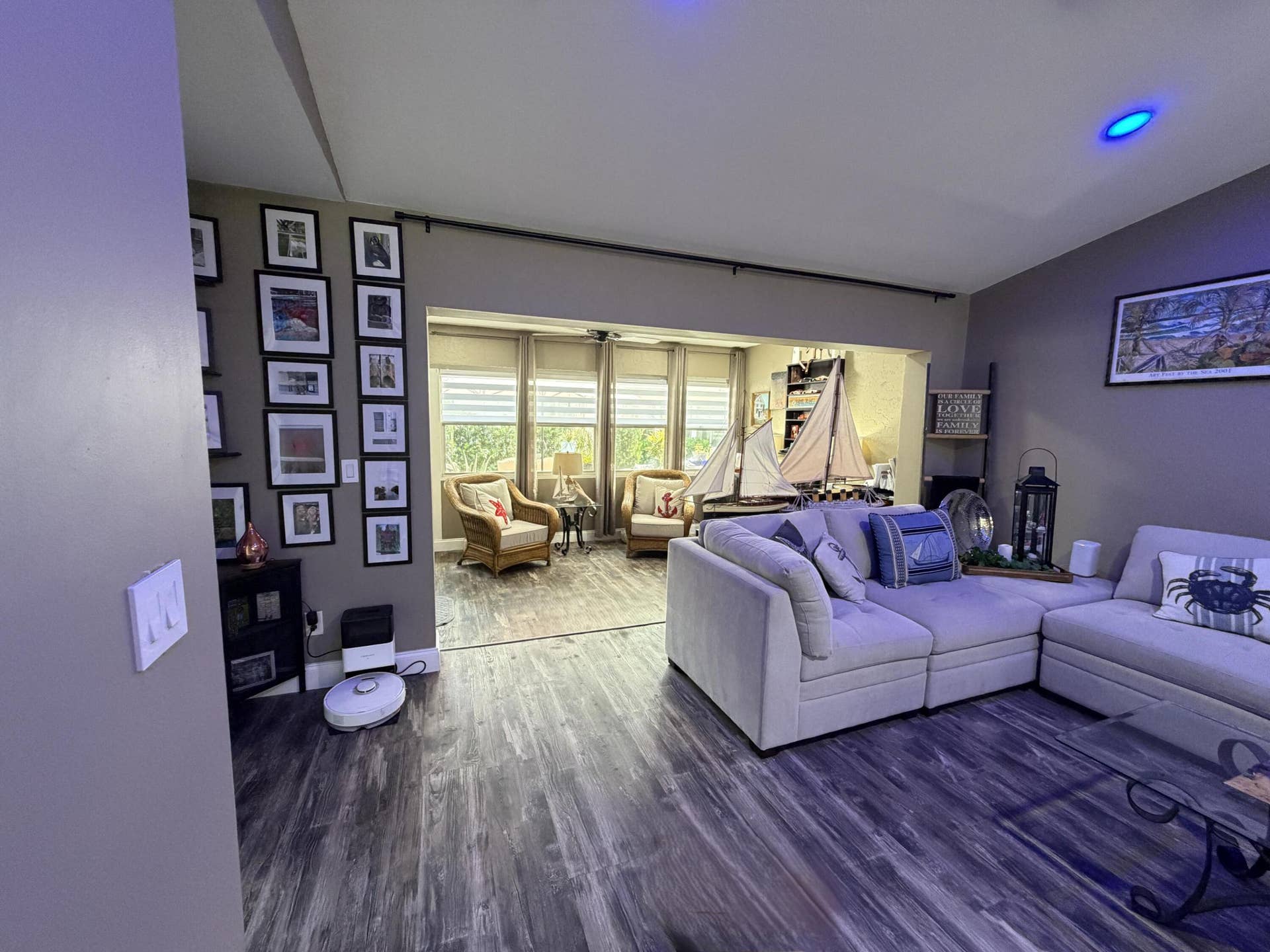 Jupiter, FL 33458 Living room open to sunroom