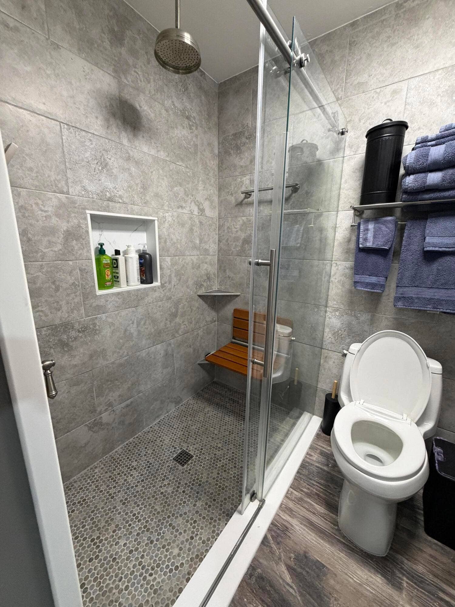 Jupiter, FL 33458 master bathroom