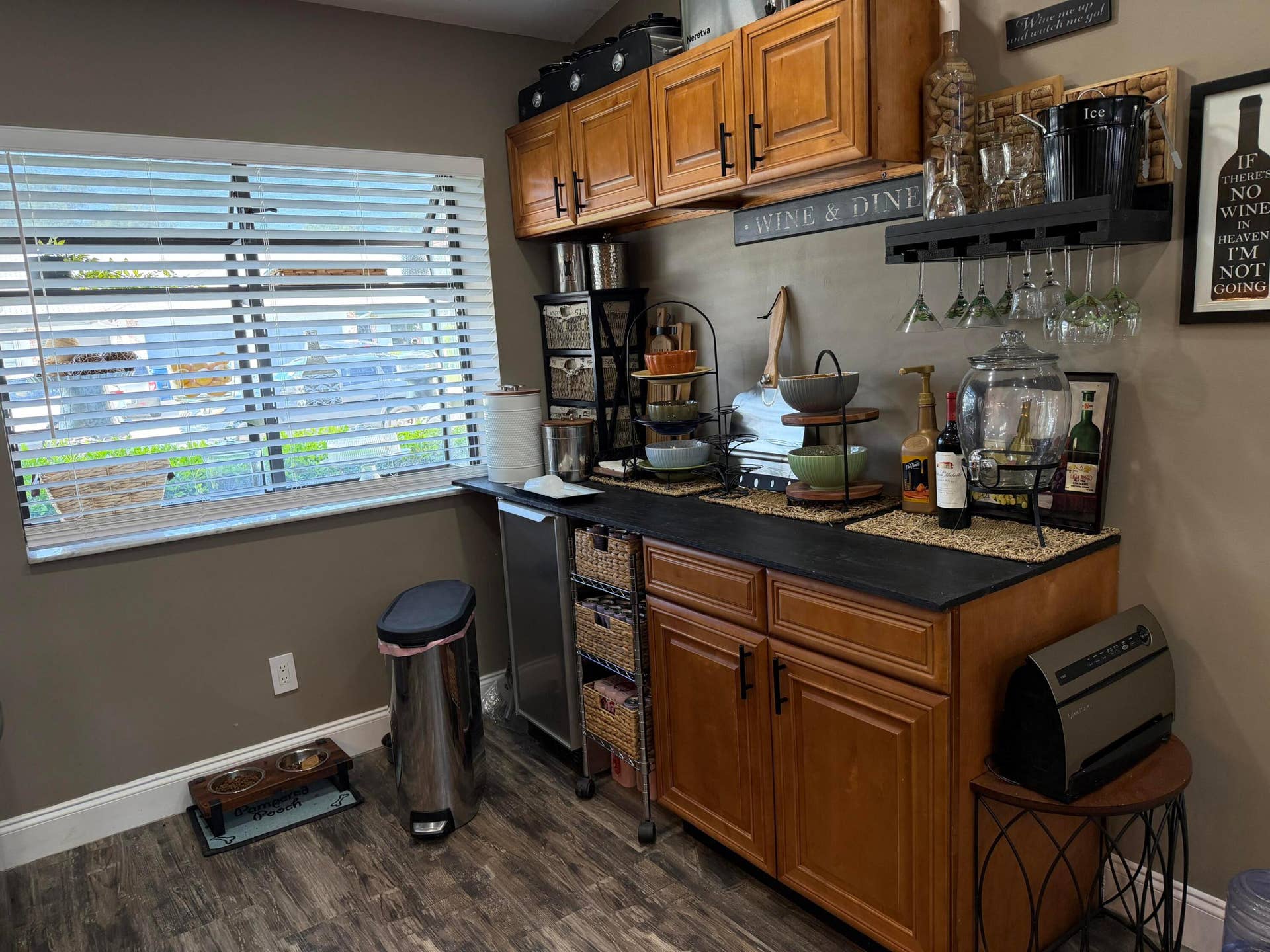 Jupiter, FL 33458 Kitchen area, extra storage