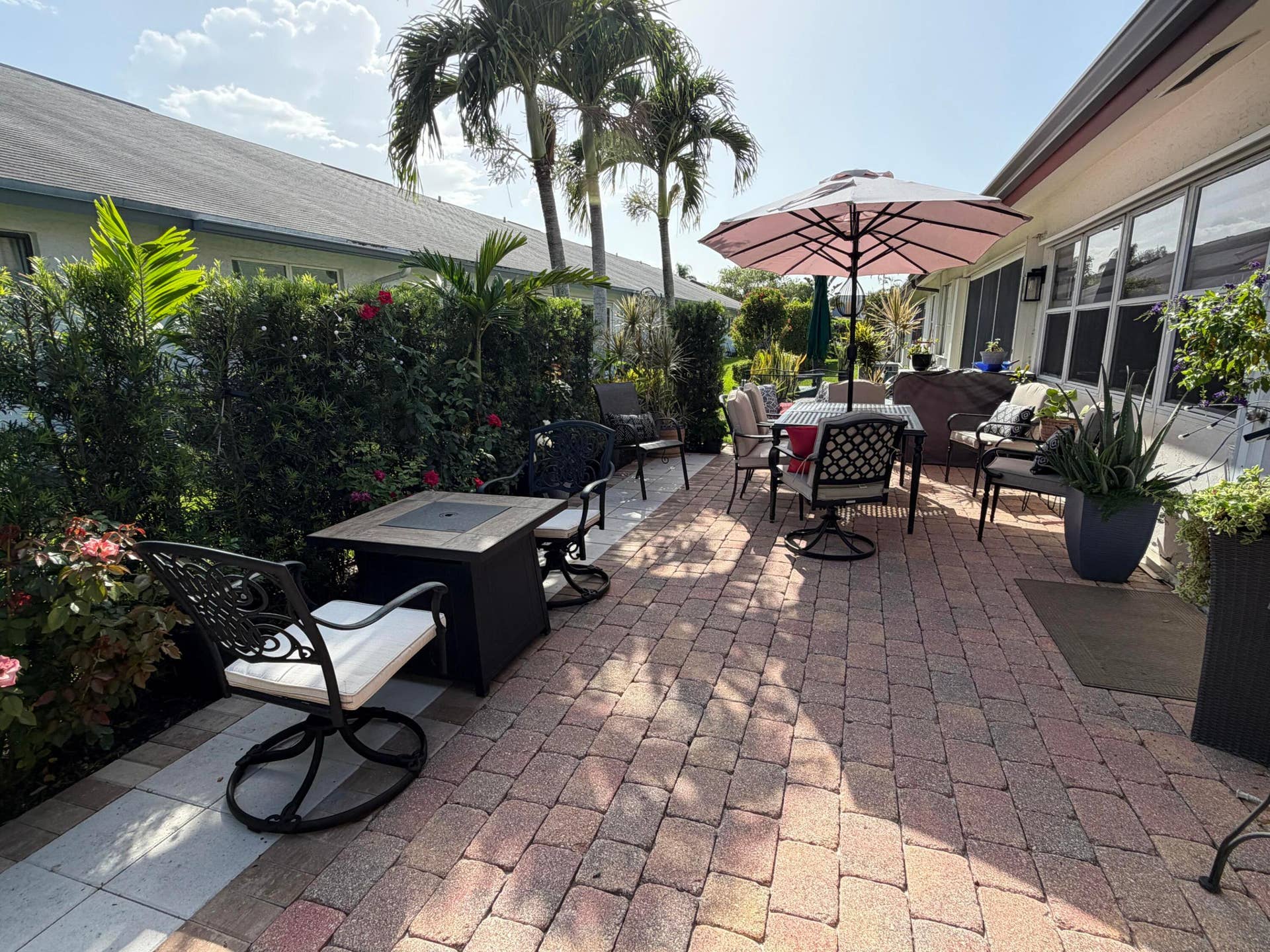 Jupiter, FL 33458 Outside private patio