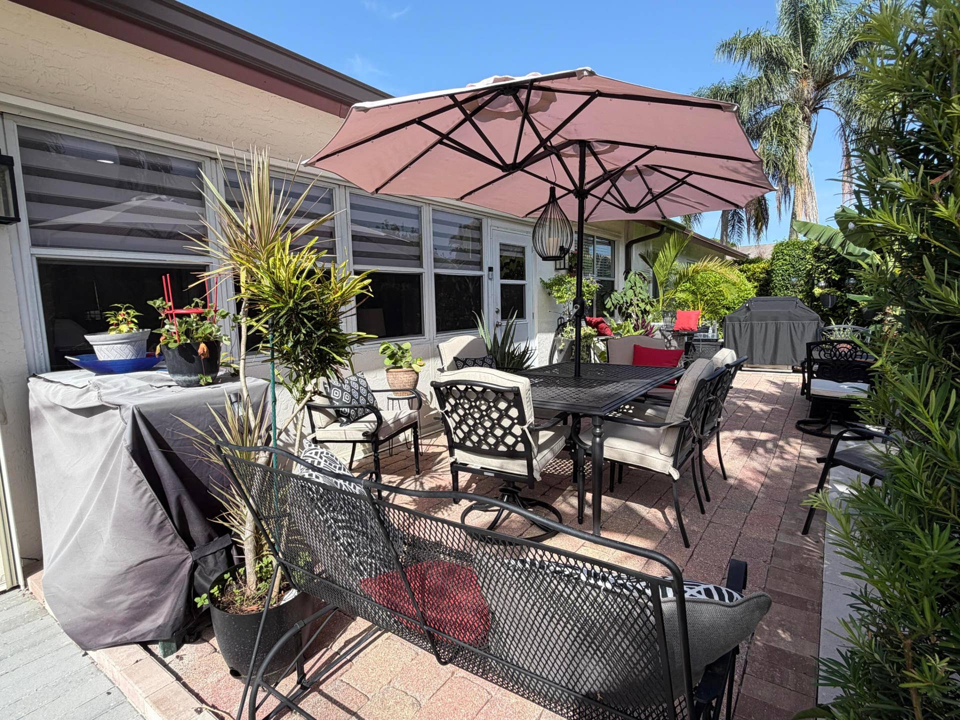 Jupiter, FL 33458 Outside private patio