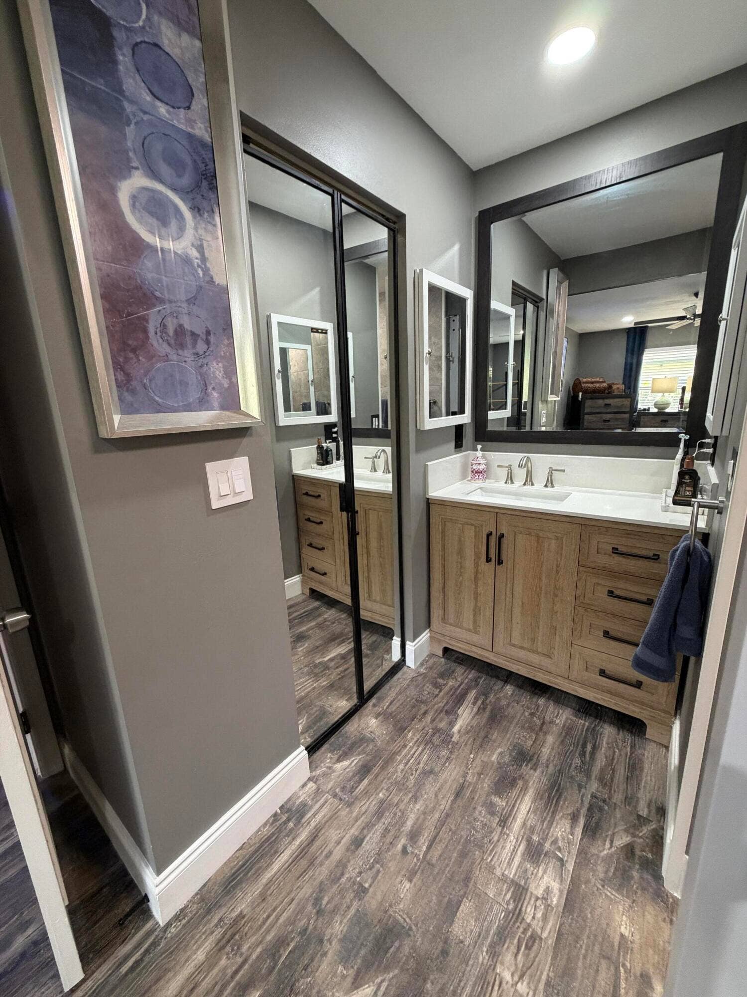 Jupiter, FL 33458 master vanity area with walk-in closet