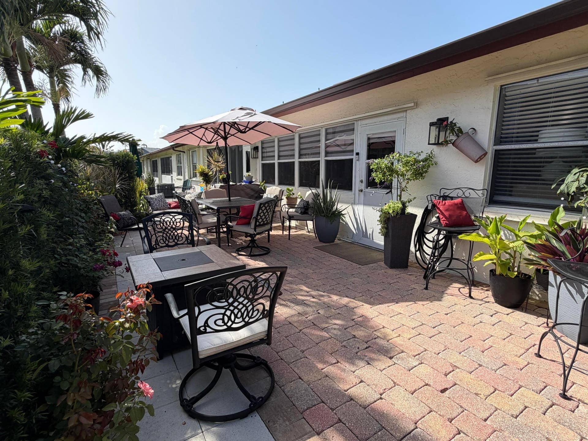 Jupiter, FL 33458 Outside private patio