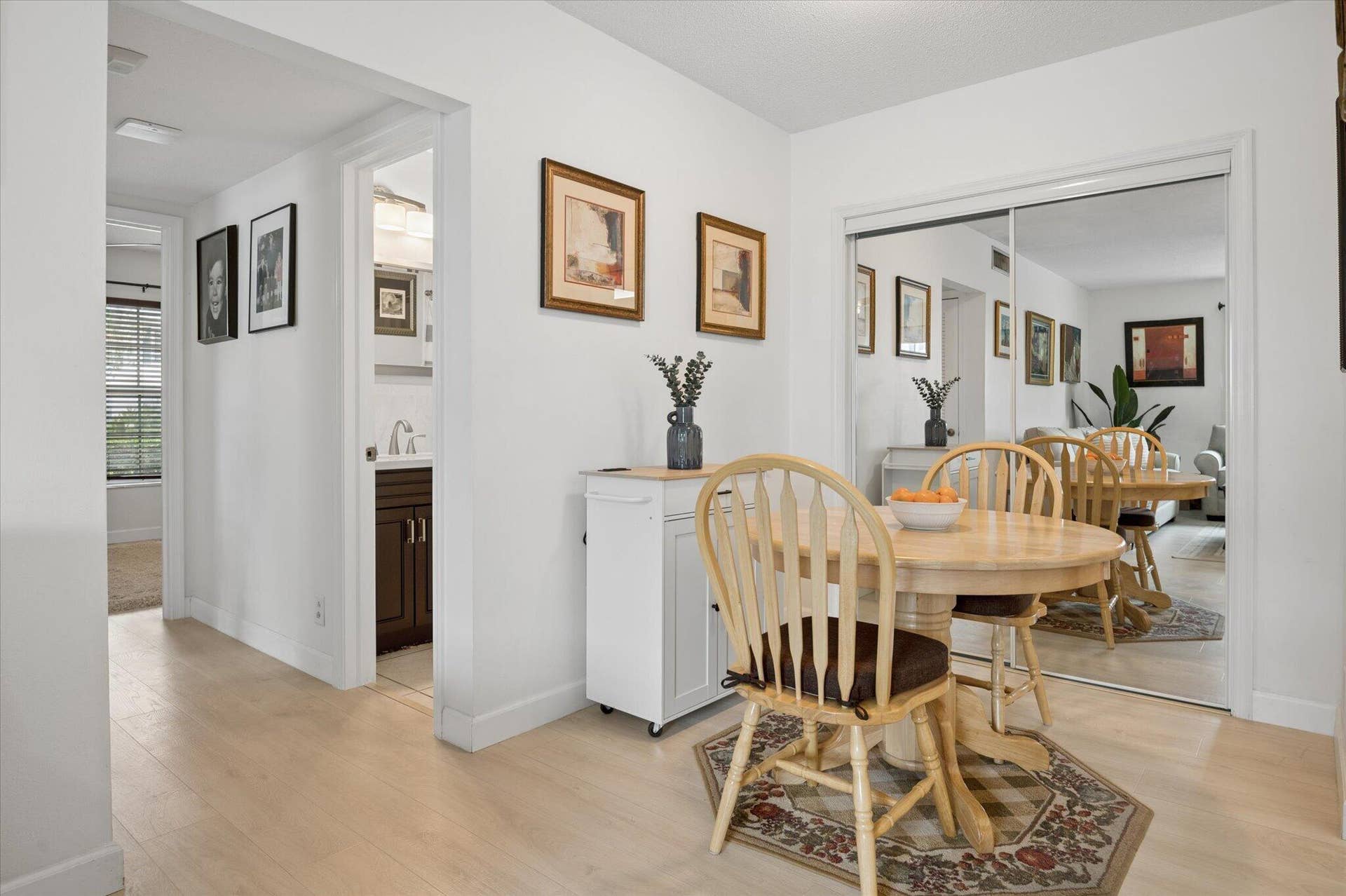 2151 NE 68TH, #201, Fort Lauderdale, FL 33308 Dining
