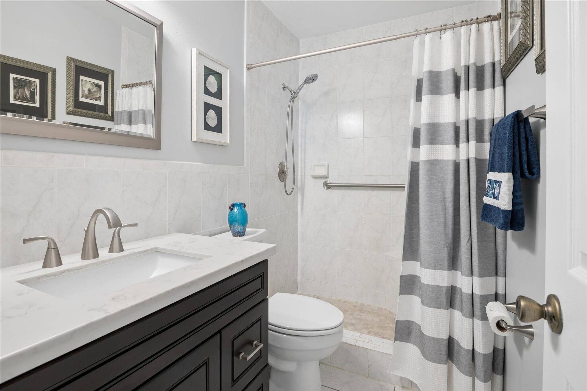 2151 NE 68TH, #201, Fort Lauderdale, FL 33308 Full Bath