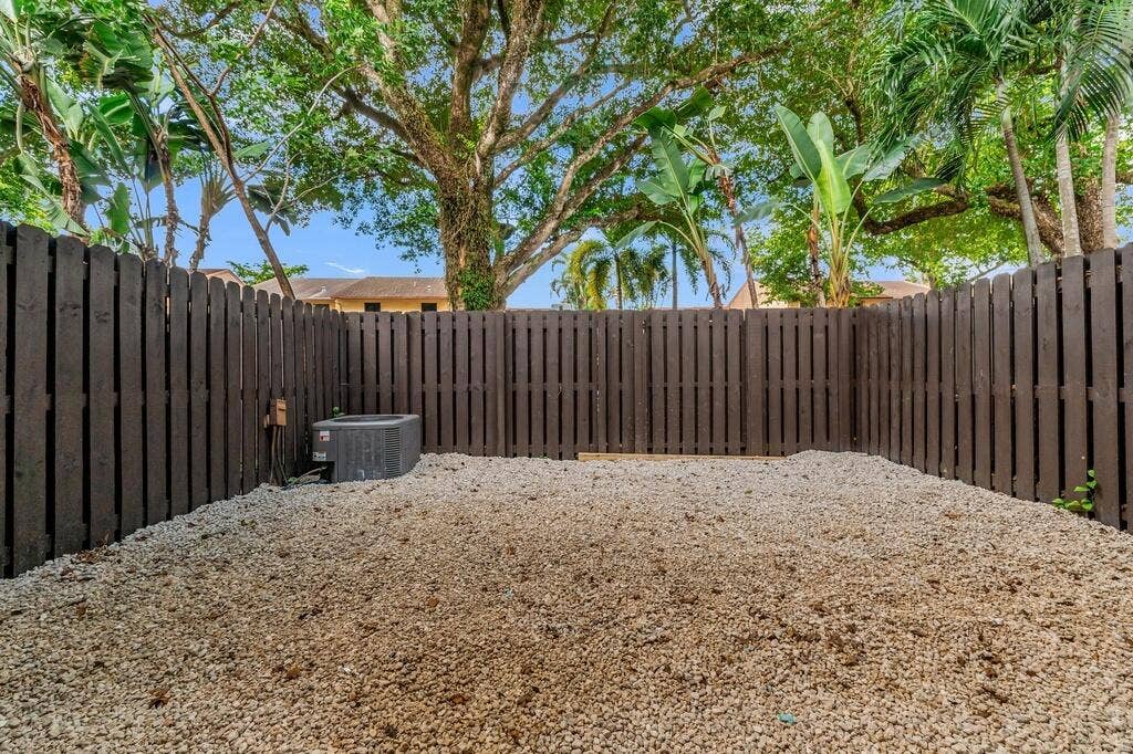7864 NW 12TH Street, Plantation, FL 33322 46_1024px