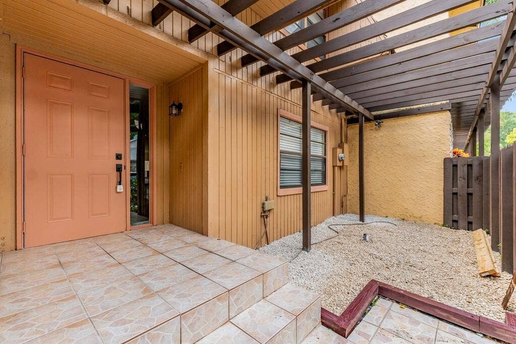 7864 NW 12TH Street, Plantation, FL 33322 5_1024px