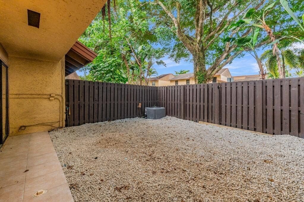 7864 NW 12TH Street, Plantation, FL 33322 45_1024px