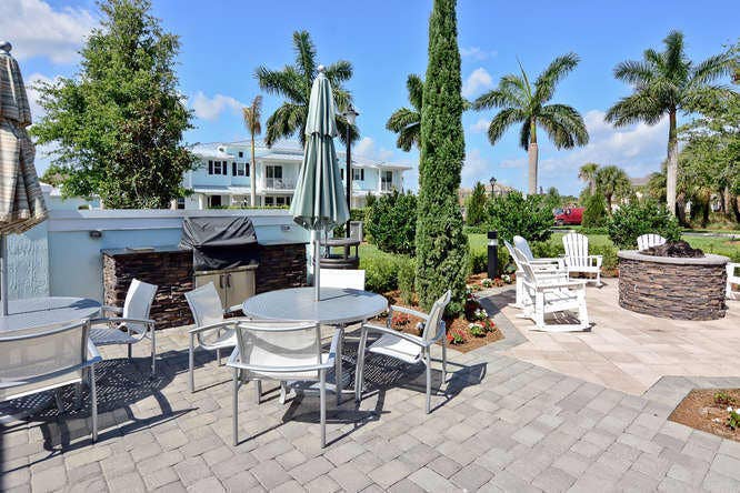 1334 S Community Drive, Jupiter, FL 33458 Windsor Park Grill & Fire Pit