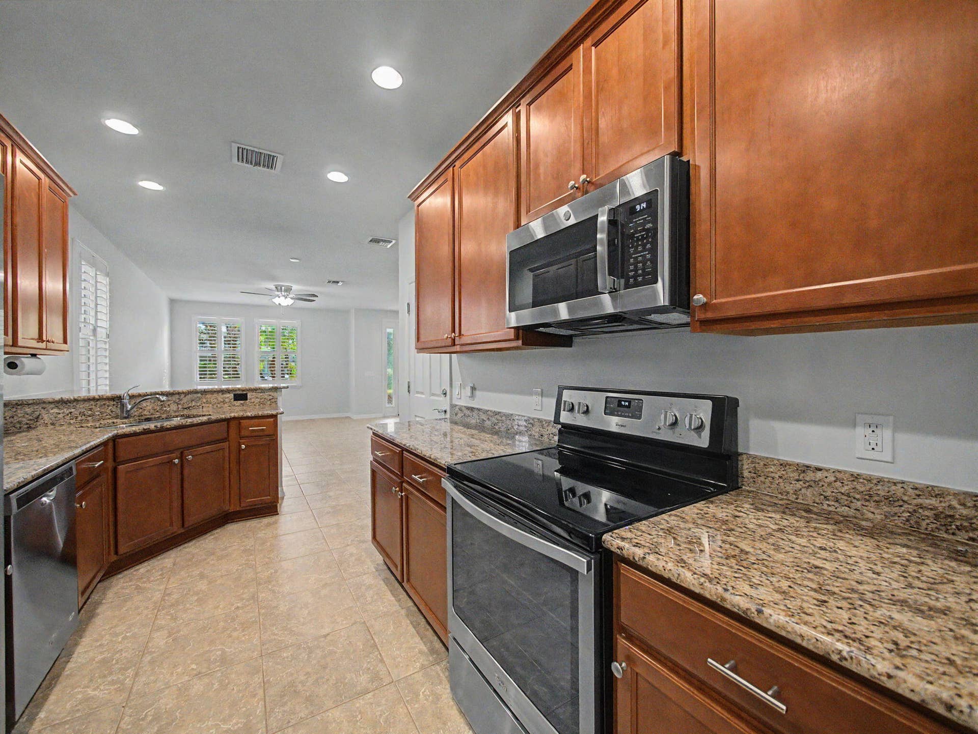 1334 S Community Drive, Jupiter, FL 33458 11-web-or-mls-008