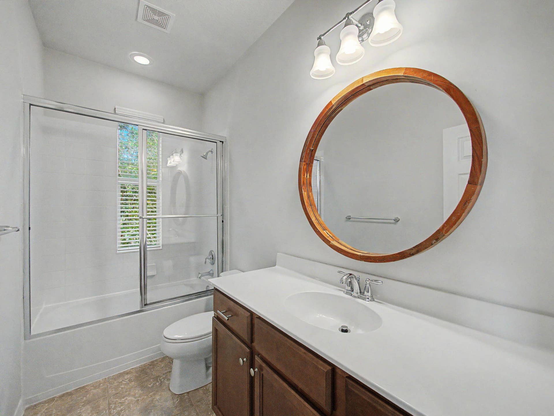 1334 S Community Drive, Jupiter, FL 33458 19-web-or-mls-018