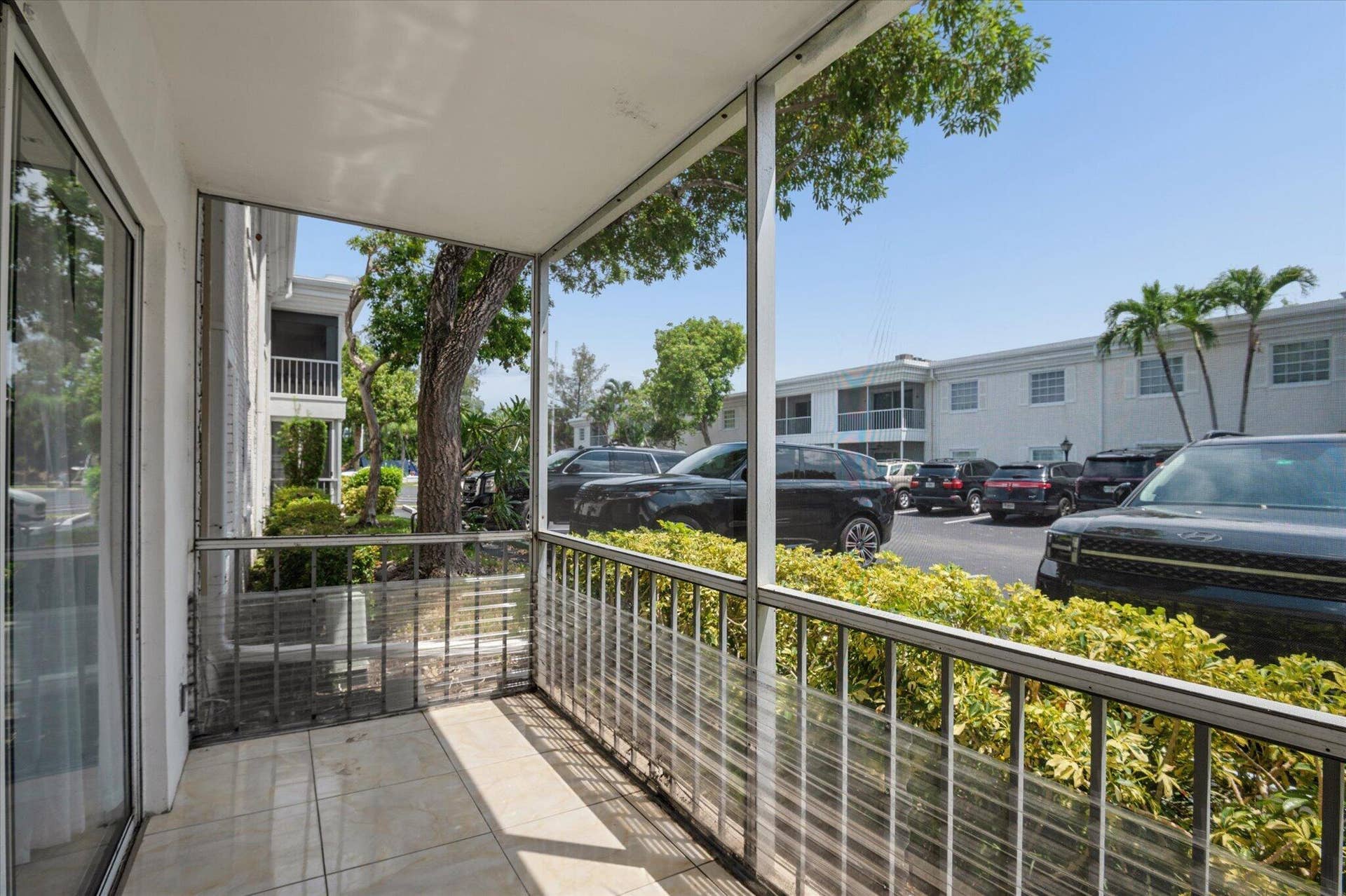 6287 BAY CLUB Drive, #2, Fort Lauderdale, Fort Lauderdale, FL 33308 13-Bounahra-6287 Bay Club Dr #2-13