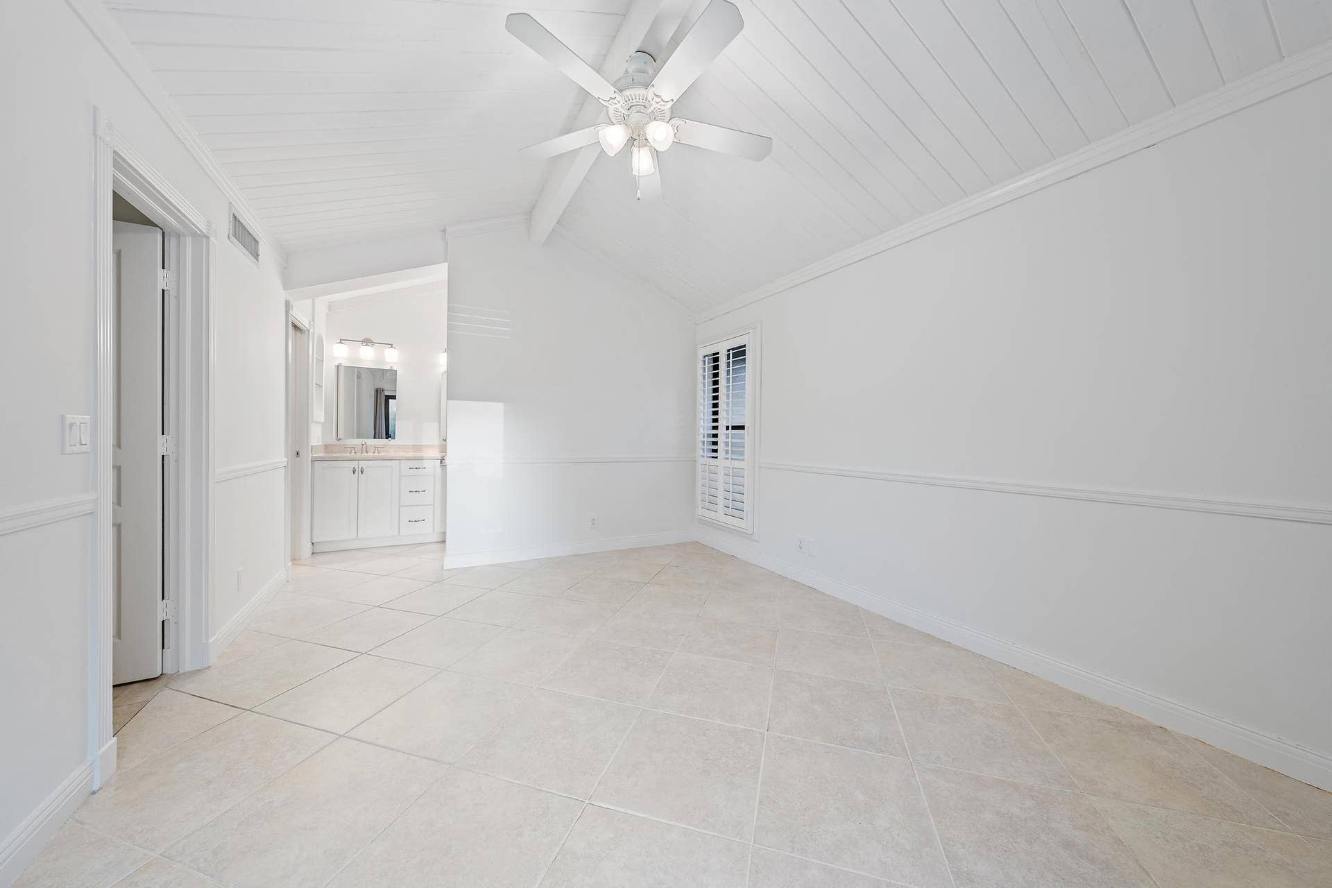 101 W Spearfish Lane, Jupiter, FL 33477 Primary Suite