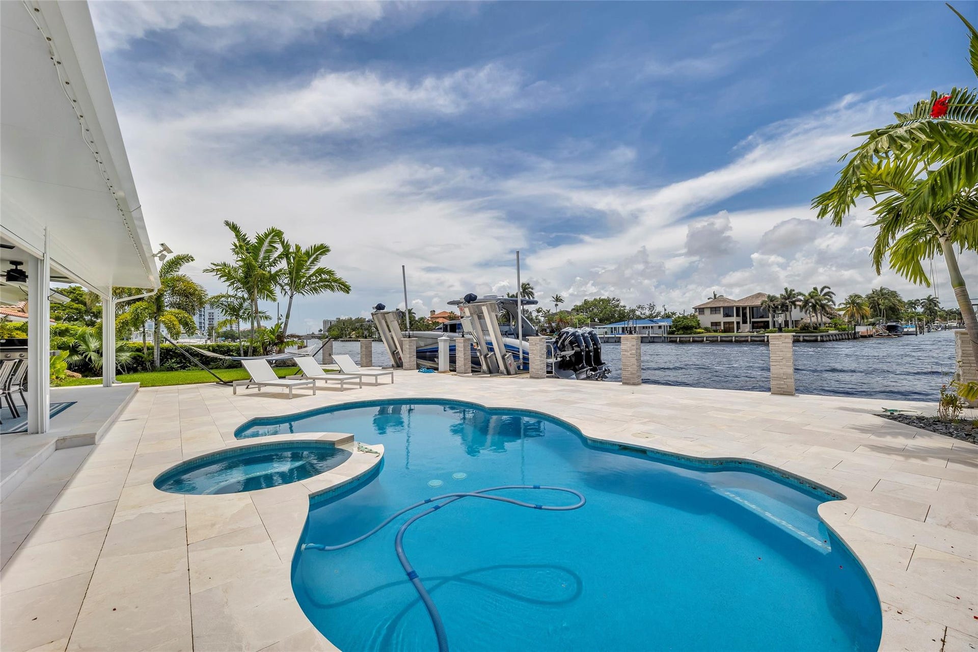 2005 N RIVERSIDE Drive, Pompano Beach, Pompano Beach, FL 33062 Photo 4