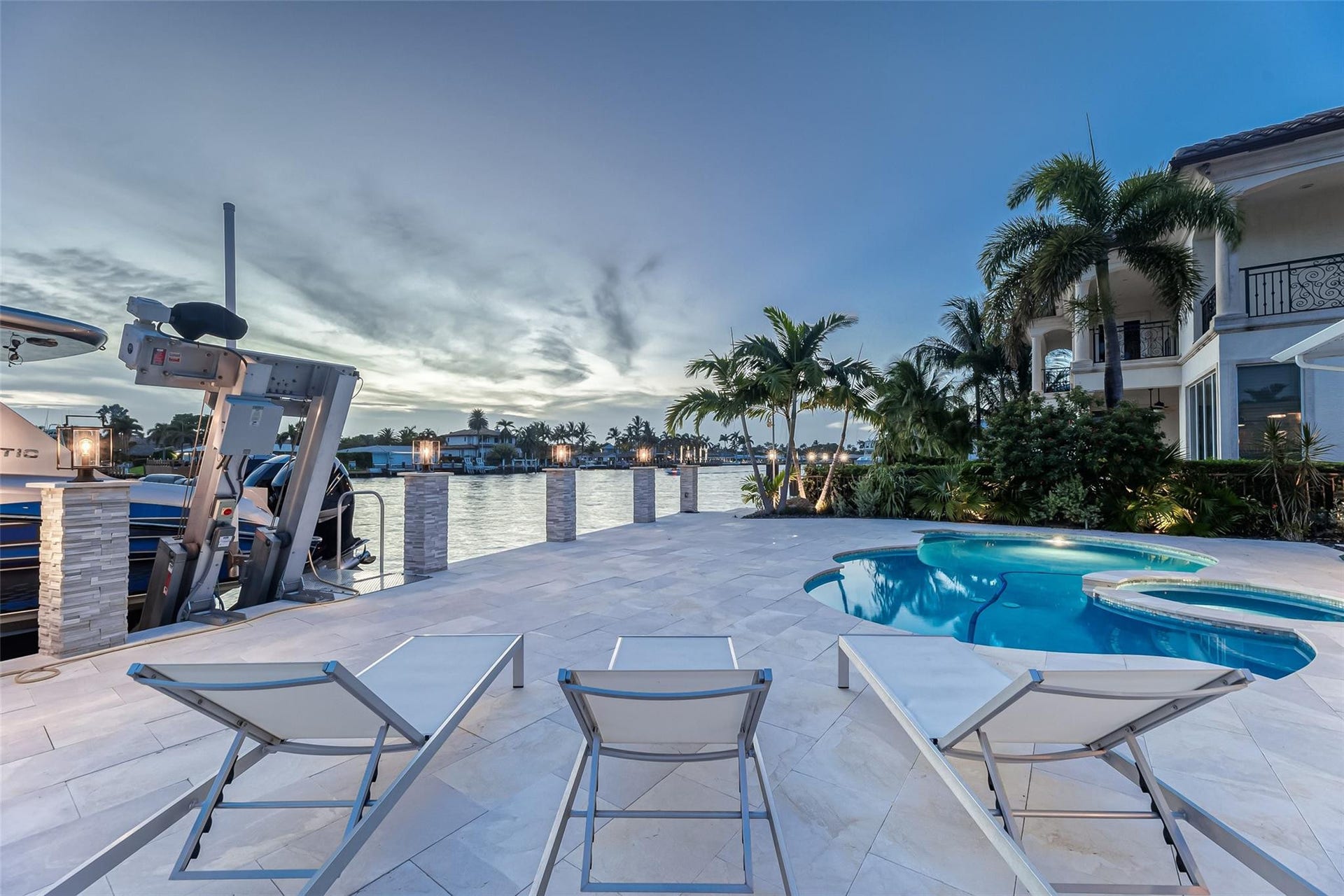2005 N RIVERSIDE Drive, Pompano Beach, Pompano Beach, FL 33062 Photo 43