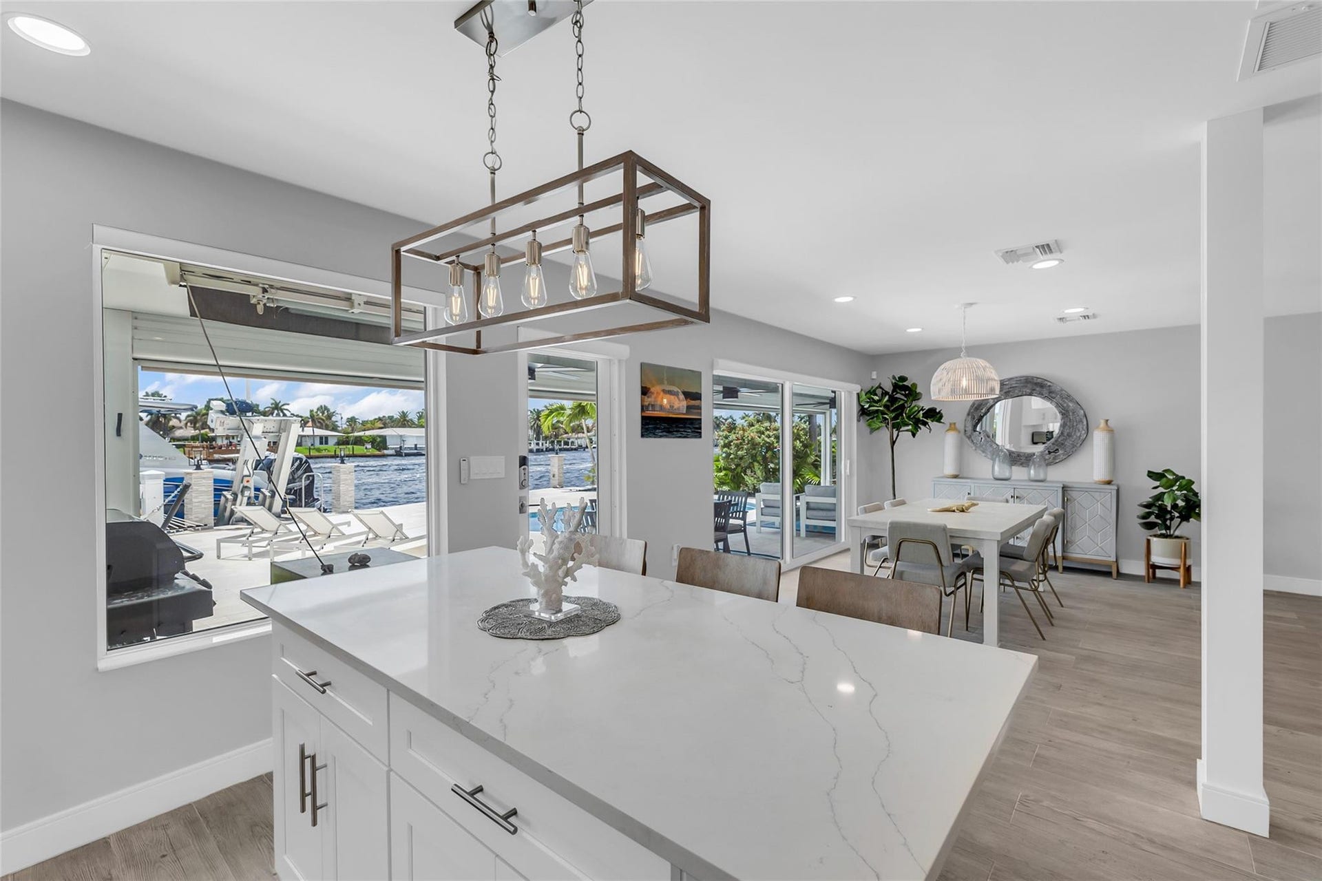 2005 N RIVERSIDE Drive, Pompano Beach, Pompano Beach, FL 33062 Photo 25