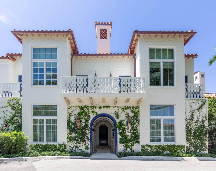 Property photo for 236 Phipps Plaza, #202, Palm Beach, FL