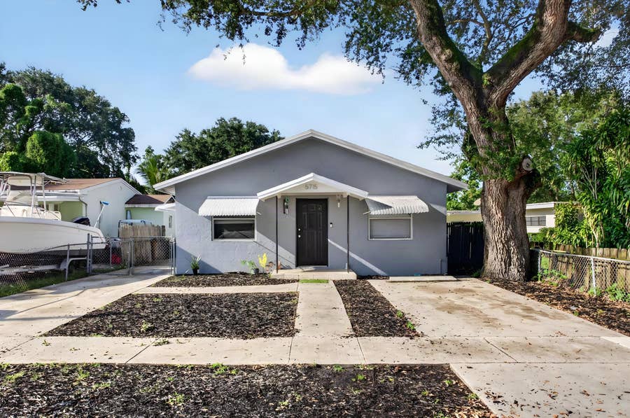 Property photo for 5715 GARFIELD Street, Hollywood, FL