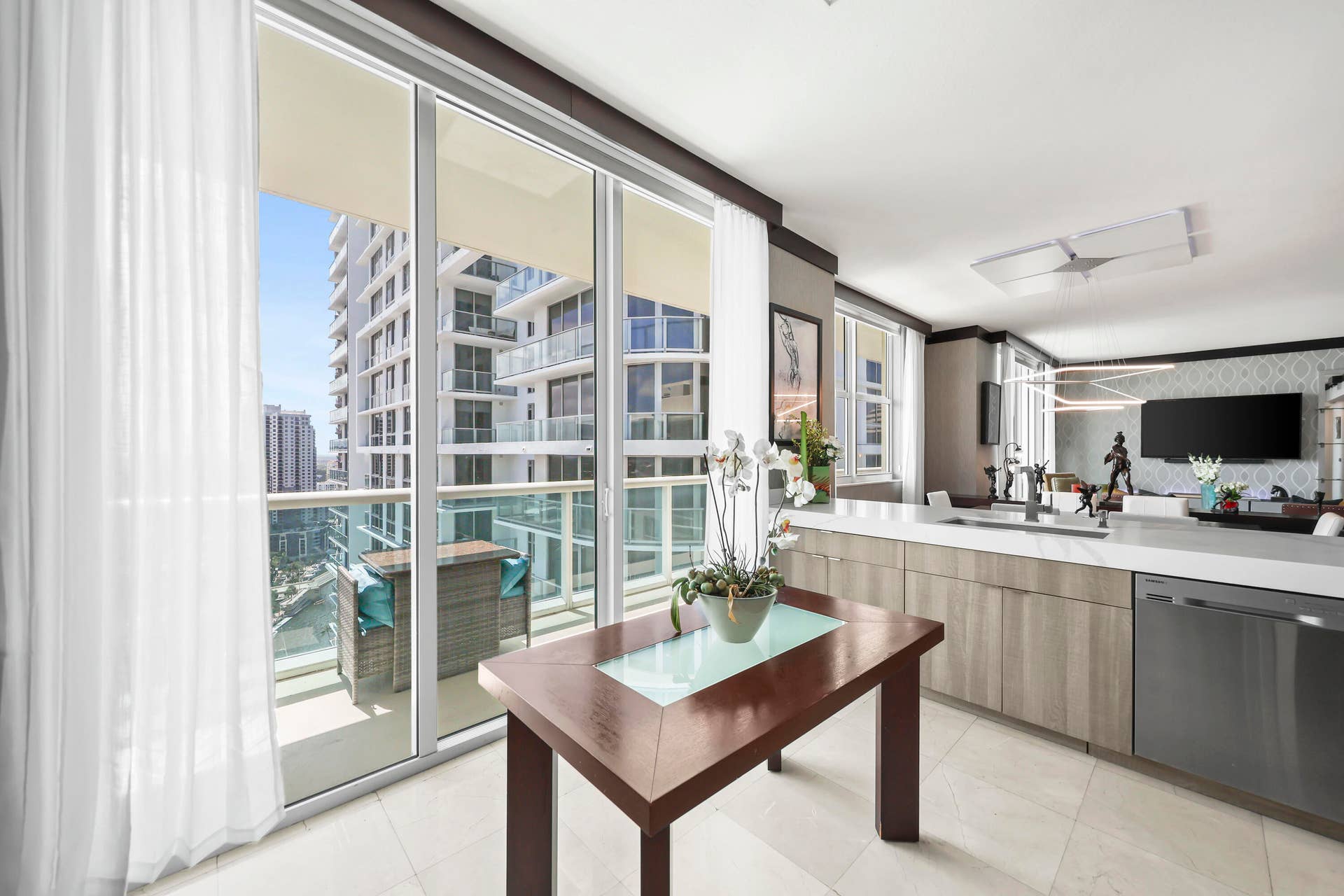 347 N NEW RIVER Drive E, #PH4, Fort Lauderdale, FL 33301 347 North New River Drive East - 20.jpg-