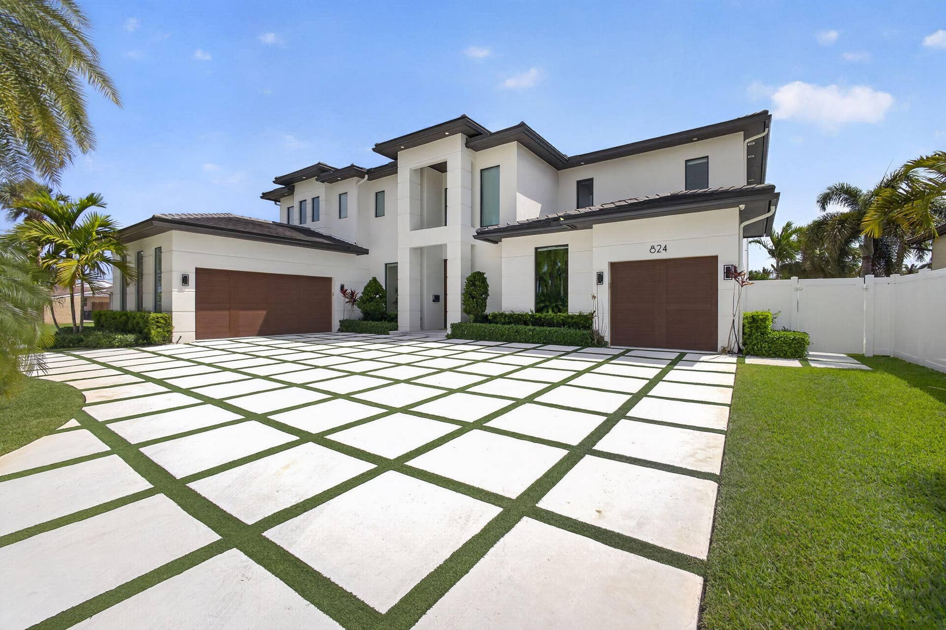 824 Shore Drive, North Palm Beach, FL 33408 12