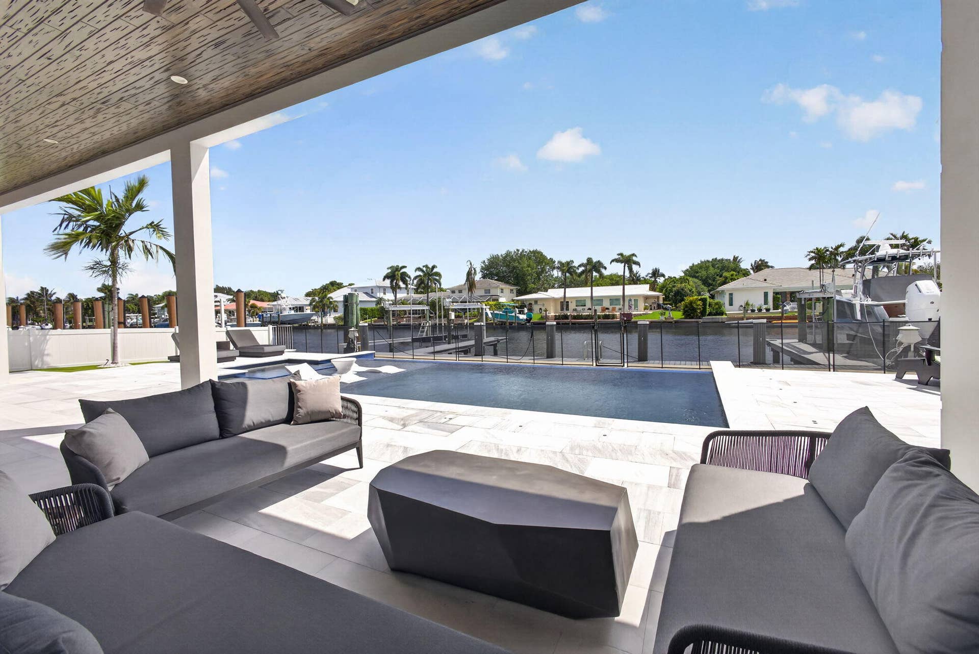 824 Shore Drive, North Palm Beach, FL 33408 93