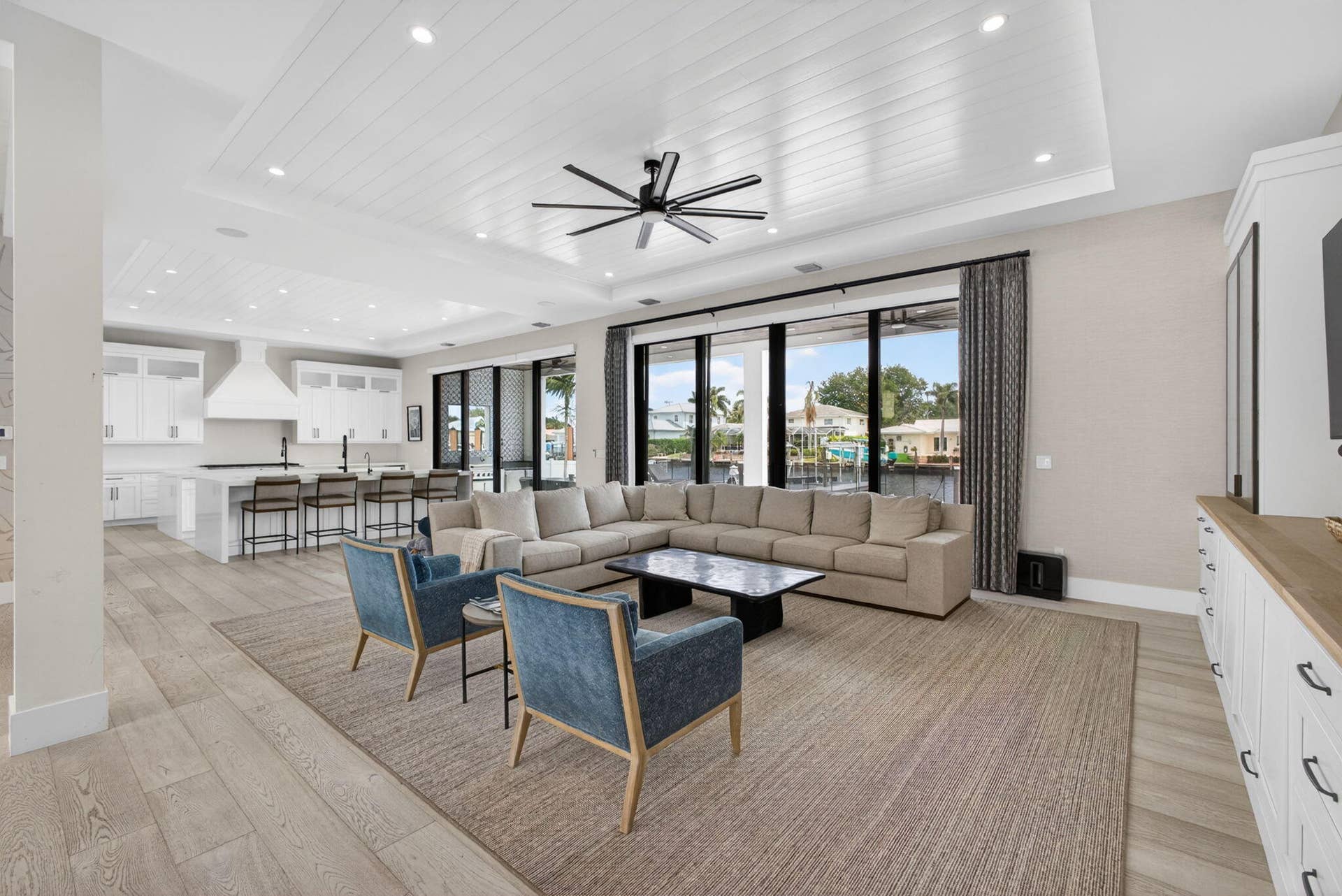 824 Shore Drive, North Palm Beach, FL 33408 29