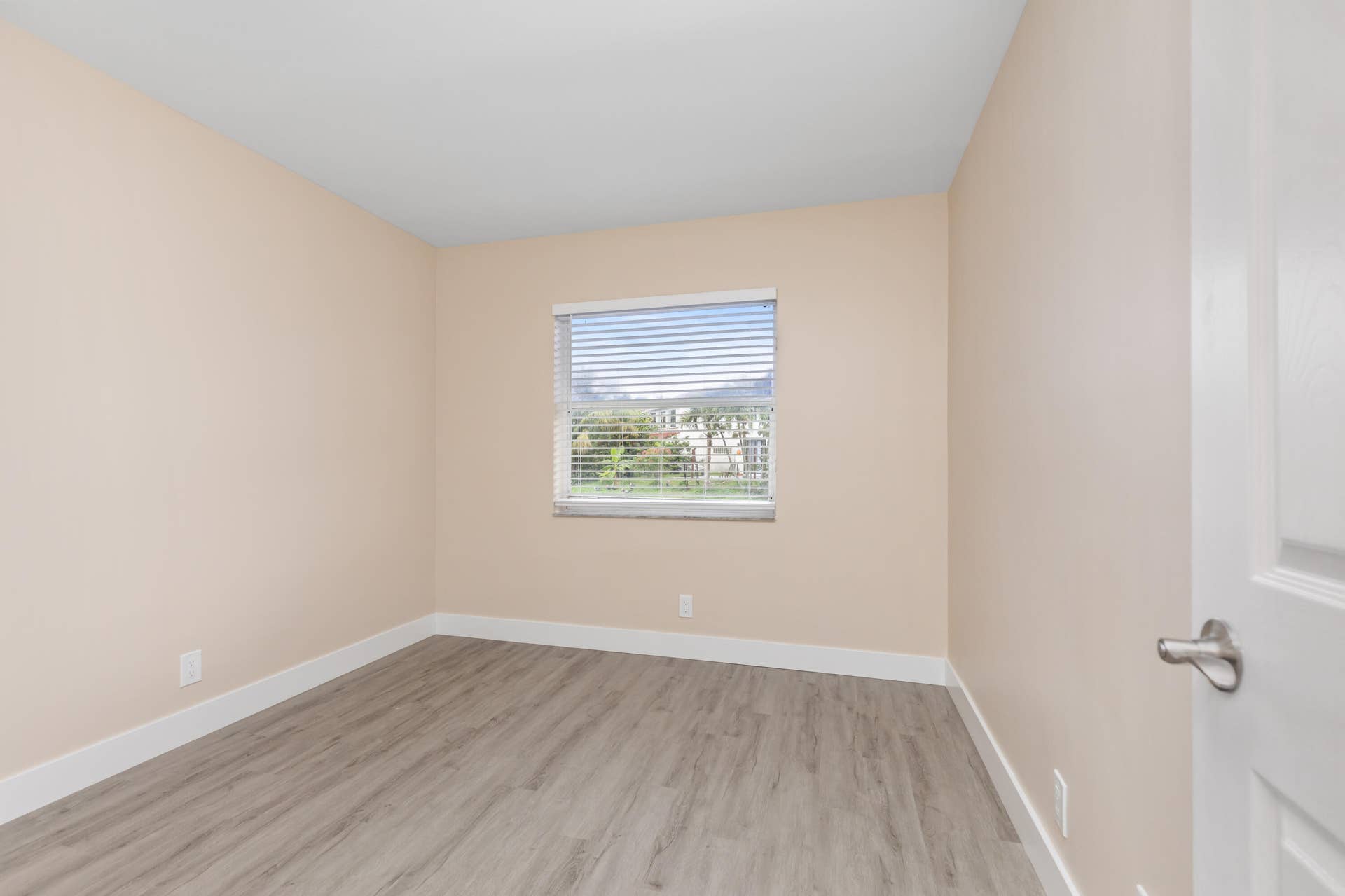 11419 NW 35th Street, Coral Springs, FL 33065 13