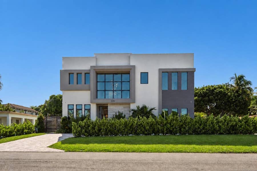 Property photo for 399 NE Spanish Court, Boca Raton, FL