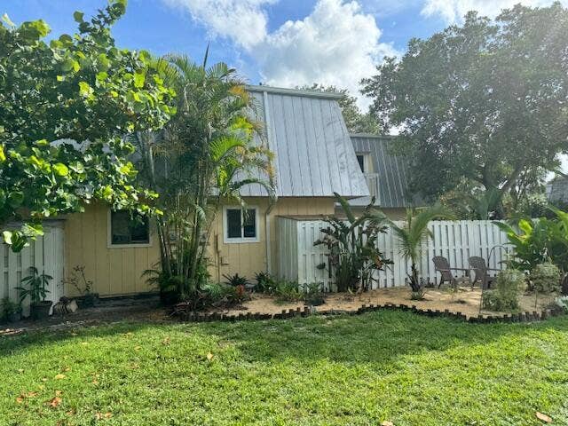 Property photo for 141 E RIVERSIDE Drive, #10D, Jupiter, FL