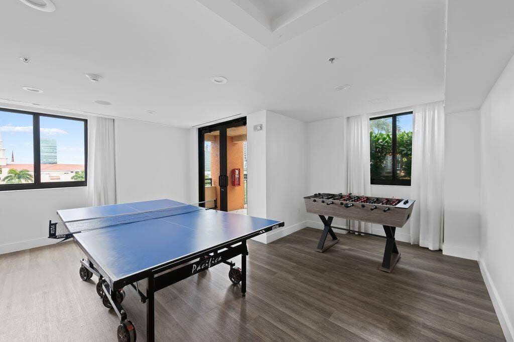 100 N FEDERAL Highway, #1126, Fort Lauderdale, FL 33301 nFnR_dbw