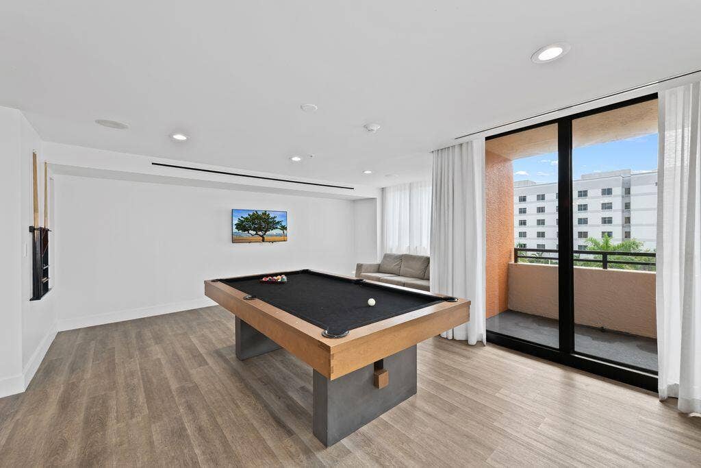 100 N FEDERAL Highway, #1126, Fort Lauderdale, FL 33301 yRbcNQtw