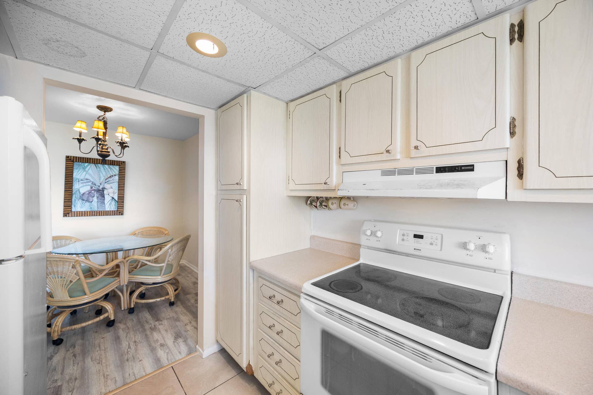 100 Shore Court, #104, North Palm Beach, FL 33408 28_453a8131