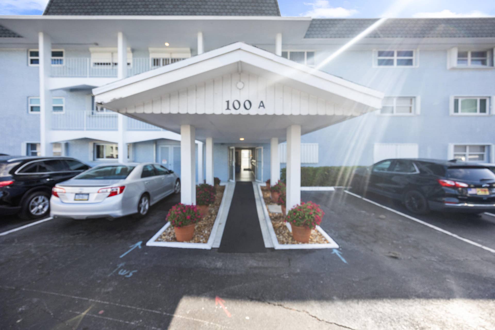 100 Shore Court, #104, North Palm Beach, FL 33408 1_453a8028