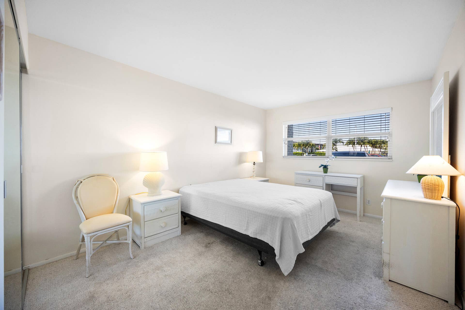 100 Shore Court, #104, North Palm Beach, FL 33408 20_453a8140